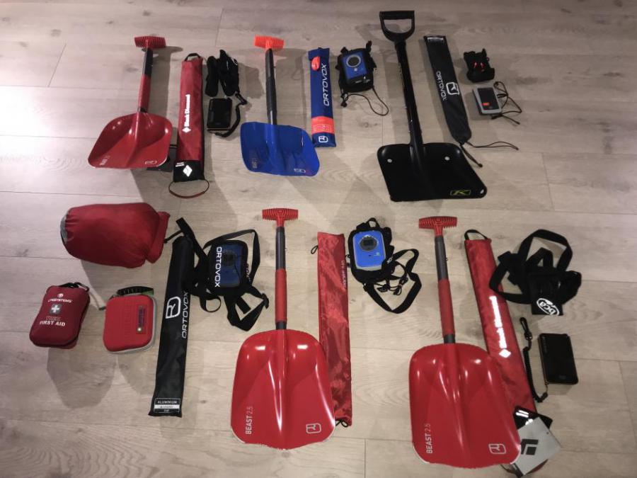 Noe av utstyret. Ortovox, BCA og Mamut.